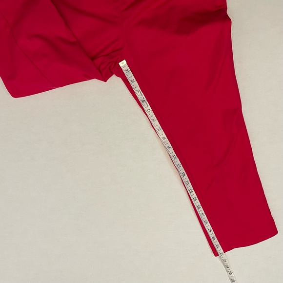 Audrey & Celine Side Zip Casual Red Capris Sz 4 - Picture 8 of 8